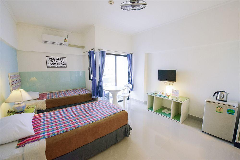 เอ-ทู เฮ้าส์ Hostel กรุงเทพมหานคร ภายนอก รูปภาพ